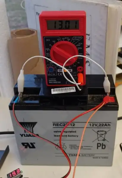 12V Battery under charge.