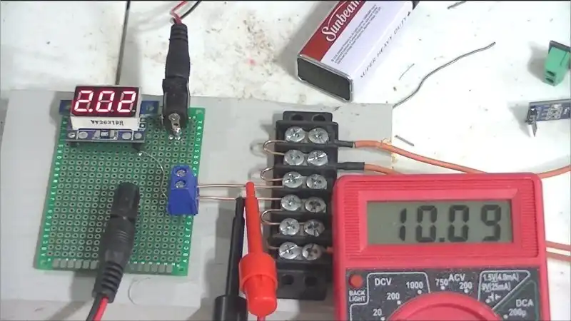 Constant current source set for 2 amps.