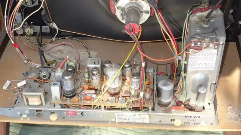 Vacuum tube black and white television chassis
